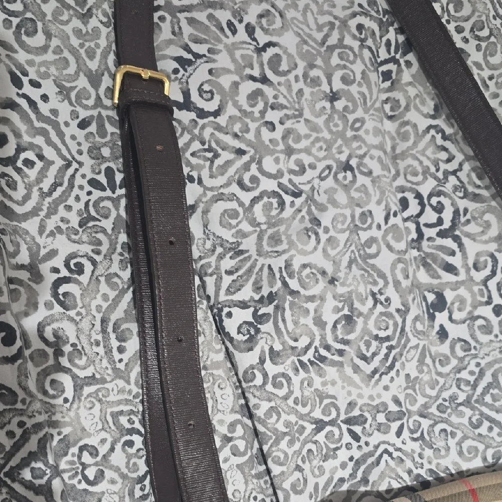 Burberry Beautifel Amazing Condition Checkered Crossbody Bag Authentic Spotless - Picture 3 of 13